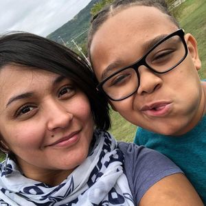 Meet your Posher, Ivory